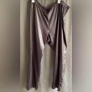 NWOT women's pants Redoute (26) MSRP $65